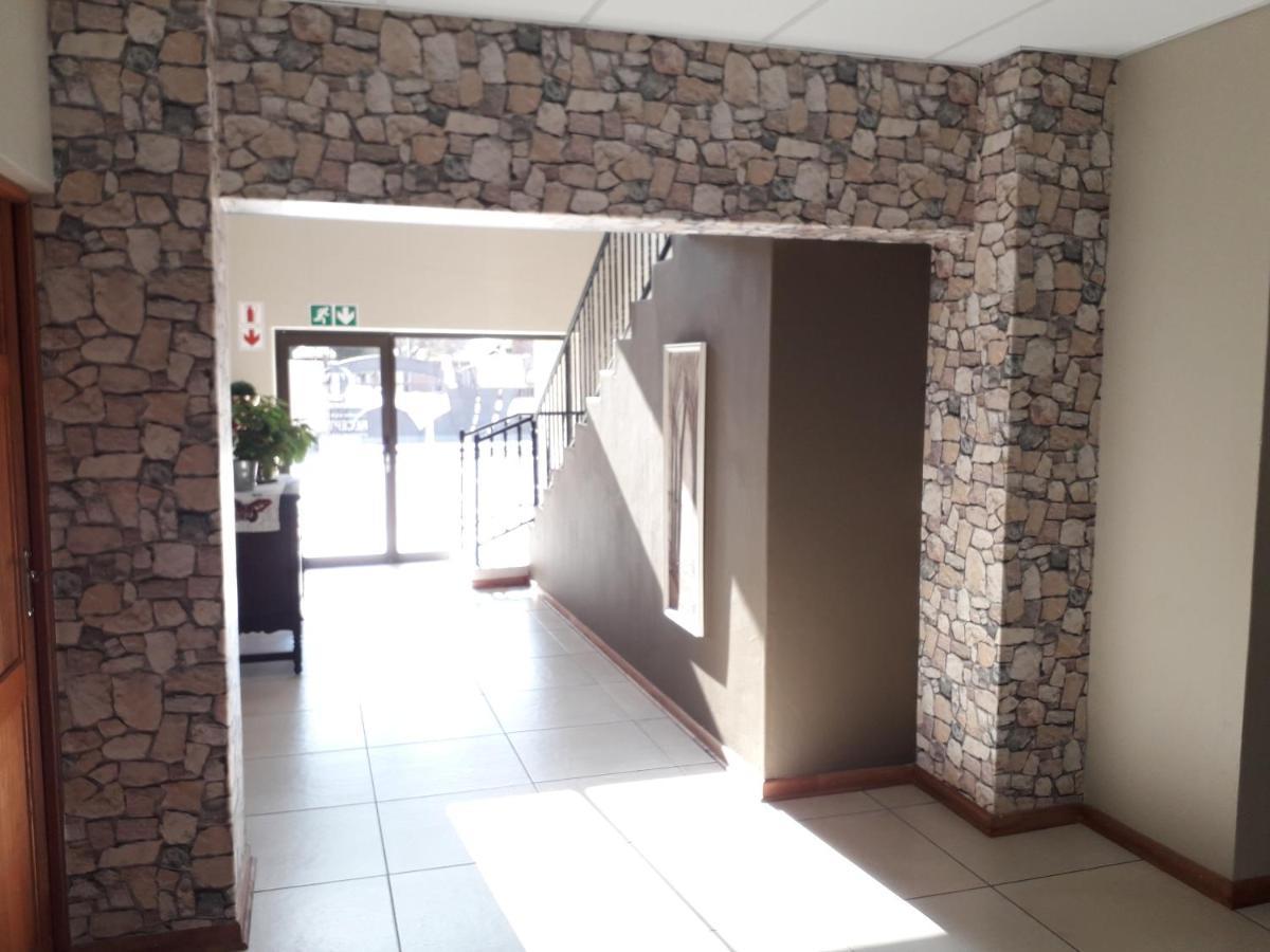 Tuscany Vryburg Exteriör bild